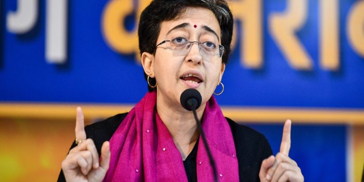 Delhi: दिल्ली विधानसभा में नेता प्रतिपक्ष होंगी आतिशी, AAP विधायक दल ने लिया बड़ा फैसला