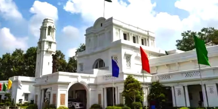 Delhi Assembly Session : दिल्ली विधानसभा सत्र का हुआ ‘शुभारंभ’, कार्यवाही 2 बजे तक हुई स्थगित