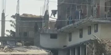 Darbhanga : अलाउद्दीन की छत से हुआ पथराव, दुर्गा मंदिर से लौट रहे थे श्रद्धालुओं