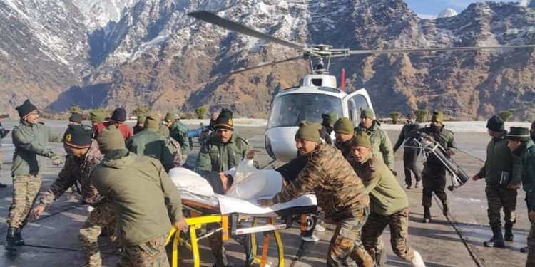 Uttarakhand Avalanche : चमोली में ग्लेशियर टूटने से हुआ हादसा, हादसे में घायल 50 लोगों को बचाया गया, 4 की मौत
