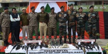 Manipur : मणिपुर में 42 हथियार किए गए सरेंडर, 5 अवैध बंकर हुए नष्ट