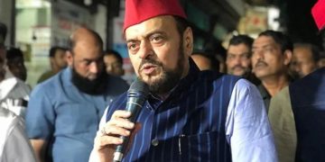 Abu Azmi : पहले विधानसभा से सस्पेंड, क्या अब जाएंगे जेल? मुसीबतों में फंसे सपा नेता अबू आजमी