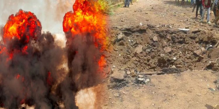 Chhattisgarh : लोहे के खदान में हुआ IED विस्फोट, एक मजदूर की गई जान