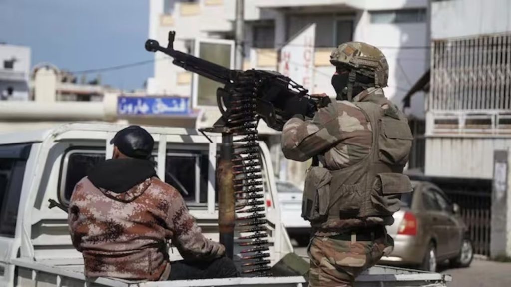Syria : सीरिया में हुआ कत्लेआम! 1000 से अधिक लोगों की हुई मौत, जमीन पर बिखरे पड़े शव