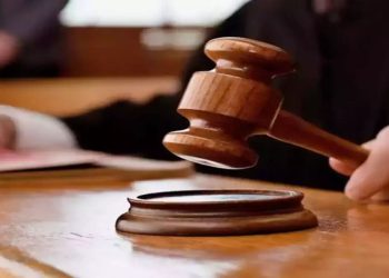 UP News : स्तन पकड़ना…नाड़ा तोड़ना…रेप नहीं, इलाहाबाद HC का अहम फैसला 