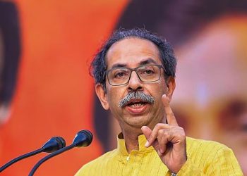 Nagpur Violence : ‘औरंगजेब को किया जिंदा’ नागपुर हिंसा पर उद्धव ठाकरे गुट ने कसा तंज