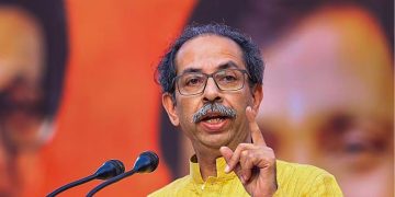 Nagpur Violence : ‘औरंगजेब को किया जिंदा’ नागपुर हिंसा पर उद्धव ठाकरे गुट ने कसा तंज