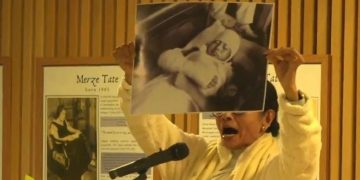 Mamata Banerjee : विदेश में बवाल हो गया…! ममता बनर्जी के भाषण के दौरान हुआ हंगामा, बोलीं “मेरा अपमान…”