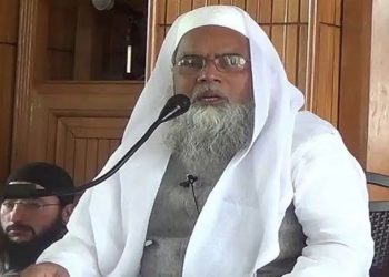 Waqf Ammendment Bill: वक्फ बिल पर गुस्से से झल्लाए मौलाना, CM योगी को बताया झूठा 