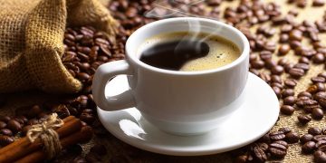 युवा-युवतियों के लिए अमृत है “ब्लैक कॉफी”……फायदा जानते ही रह नहीं पाओगे! | Black Coffee