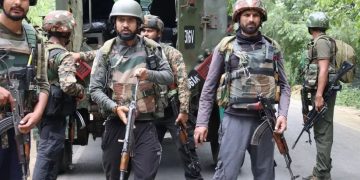 Jammu-Kashmir : जम्मू कश्मीर में पर्यटकों पर आतंकी हमला, सेना ने घेरा पूरा इलाका