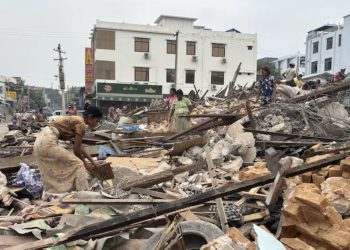 Myanmar Earthquake : भूकंप के झटकों से फिर थर्राया म्यांमार, दहशत में लोग…मचा हाहाकार 