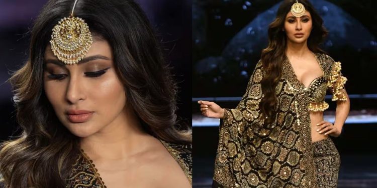 Mouni Roy : ट्रोलर्स पर फूटा ‘नागिन’ फेम मौनी रॉय का गुस्सा, कहा ‘स्क्रीन के पीछे छुपकर…’
