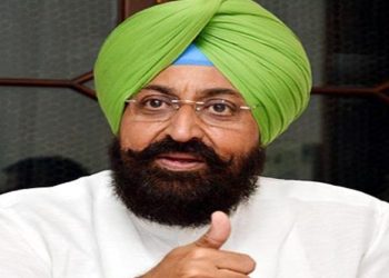 Punjab News : प्रताप बाजवा का बयान…सियासी बवाल, 52 बम वाले बयान पर घिरे कांग्रेस नेता