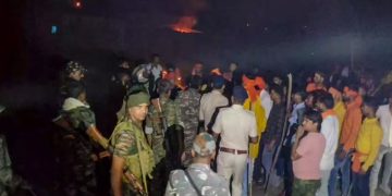 Jharkhand : हजारीबाग में शोभा यात्रा में हुआ पथराव, इलाके में दहशत का माहौल