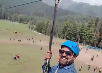 Pahalgam Terror Attack : गोलियों की बौछार, चीखते और मरते लोग…. पहलगाम का नया वीडियो दहला देगा दिल