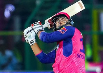 Vaibhav Suryavanshi : मैदान पर बिजली की तरह गरजे वैभव सूर्यवंशी…छोटी सी उम्र में रिकॉर्ड्स की झड़ी 