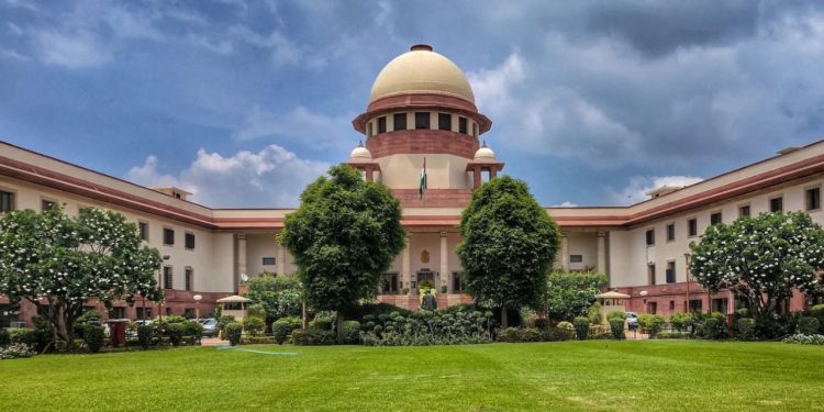 Supreme Court : “उर्दू गंगा-जमुनी तहजीब का बेहतरीन नमूना…” भाषा पर सुप्रीम कोर्ट का बड़ा बयान