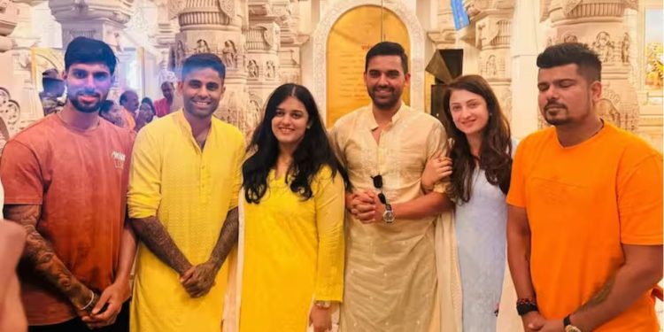 LSG vs MI 2025 : रामलला के दर्शन करने पहुंची मुंबई इंडियंस, अयोध्या से शेयर की खूबसूरत तस्वीरें