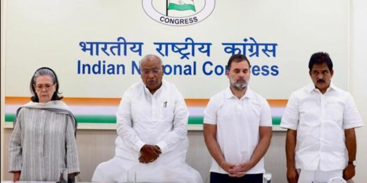 Pahalgam Terror Attack : पहलगाम हमले के खिलाफ आज सड़कों पर उतरेगी कांग्रेस, आज देशभर में निकालेगी कैंडल मार्च