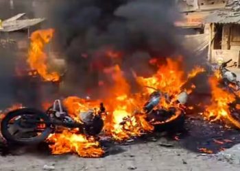 Bengal: गाड़ियां फूंकी, पीटा, बरसाए पत्थर… 24 परगना में कट्टरपंथियों ने फैलाई दहशत