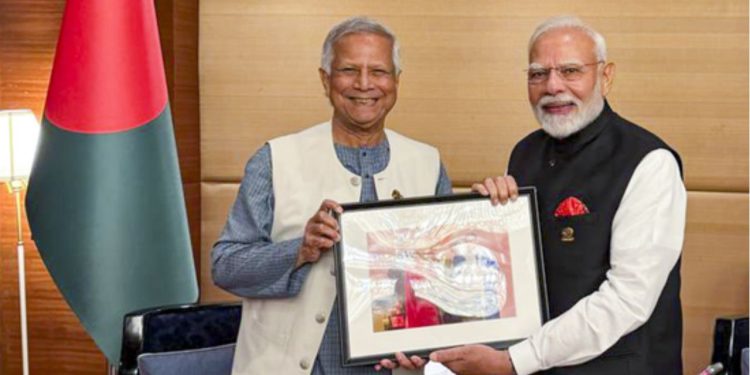 India-Bangladesh : बांग्लादेश से रहना होगा भारत को सतर्क, कई मोर्चों पर रखनी होगी निगाहें