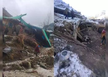 Jammu-Kashmir : तेज बारिश ने जम्मू-कश्मीर में मचाई भारी तबाही, भूस्खलन से 3 लोगों की मौत, रेस्क्यू जारी