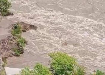 Pahalgam Terror Attack: पाकिस्तान में बाढ़ से कयामत, इमरजेंसी घोषित…भारत ने झेलम में छोड़ा पानी दहशत में आए लोग