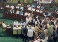 Jammu Kashmir : वक्फ बिल को लेकर J&K विधानसभा में हंगामा तेज, विधायकों ने की मारपीट