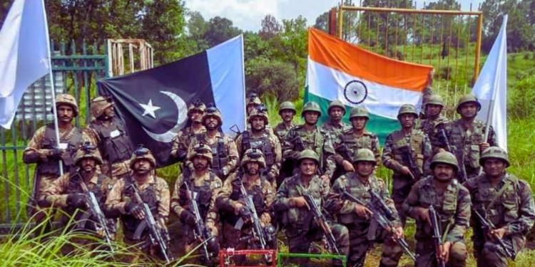 IND-PAK Army : भारत-पाक के बीच दोस्ती या जंग! LOC पर दोनों देशों की सेना करेंगी बैठक