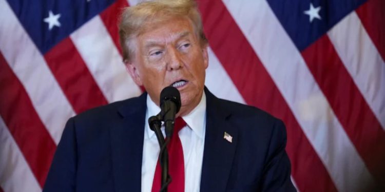 Donald Trump : ट्रंप ने फिर ईरान को दिखाई आंख, परमाणु कार्यक्रम बंद करने की दी नसीहत