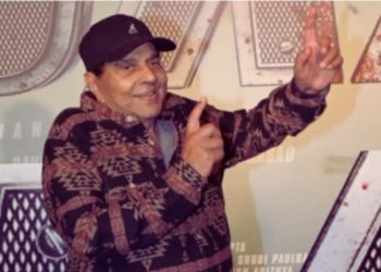 ‘Jaat’ Special Screening : ‘Jaat’ की स्पेशल स्क्रीनिंग में पहुंचे धर्मेंद्र, 89 साल की उम्र में भी जमकर लगाए ठुमके