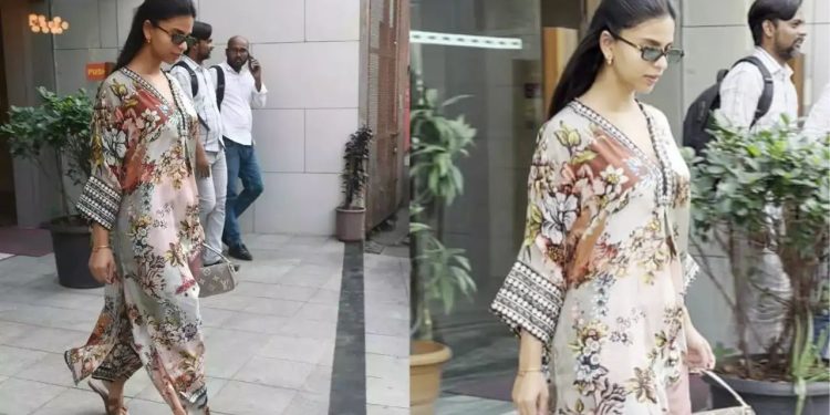 Suhana Khan Fashion: काफ्तान देसी लुक में सुहाना खान का दिखा अनोखा अंदाज, मिनिमल मेकअप ने बढ़ाया ग्लैमर