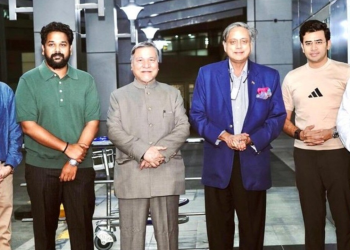 Indian Delegation: शशि थरूर की टीम अमेरिका के लिए हुई रवाना, पाकिस्तान और आतंकवाद होगा बेनकाब