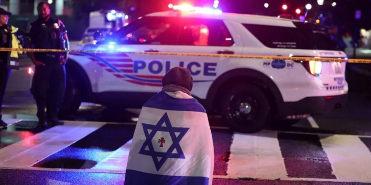 Washington Shooting: अमेरिका के यहूदी संग्रहालय के बाहर भीषण गोलीबारी, 2 इजरायली नागरिकों का हुई मौत