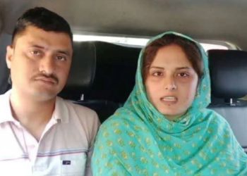 Munir Ahmed: सरकार के खिलाफ कोर्ट जाएगा बर्खास्त CRPF जवान, पाकिस्तानी महिला से निकाह करने पर बढ़ा बवाल