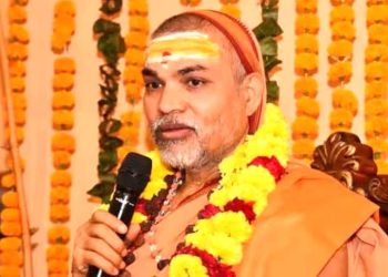 Avimukteshwaranand Saraswati : हिंदू धर्म से बहिष्‍कृत होंगे राहुल गांधी! स्वामी अविमुक्तेश्वरानंद सरस्वती कर दिया बड़ा ऐलान 