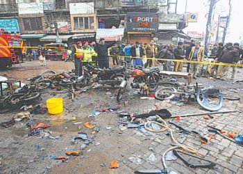 Lahore Blast:  धमाकों की आवाज से गूंजा लाहौर…ऑपरेशन सिंदूर के बाद पाकिस्तान में लगातार तीन ब्लास्ट