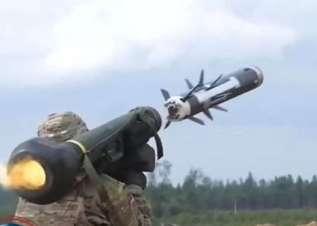 Pakistani Army Attack : भारत के 15 शहरों में सैन्य ठिकानों पर हमले की कोशिश, भारतीय सेना ने पाकिस्तान को दिया करारा जवाब