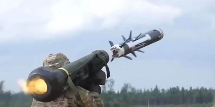 Pakistani Army Attack : भारत के 15 शहरों में सैन्य ठिकानों पर हमले की कोशिश, भारतीय सेना ने पाकिस्तान को दिया करारा जवाब