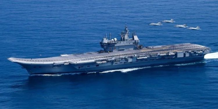 Pakistan India Attack : पाकिस्तान के आसमान से लेकर समंदर से बरपा कहर! भारत ने कराची बंदरगाह को किया तबाह