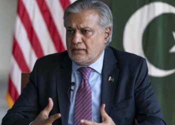 India-Pakistan Conflict : भारत के प्रहार से कांपा पाकिस्तान ! डिप्टी PM इशाक डार बोले- “पीछे हटने को तैयार…. “