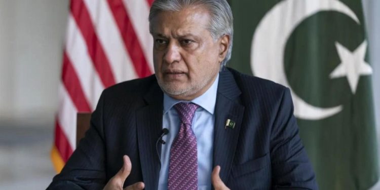 India-Pakistan Conflict : भारत के प्रहार से कांपा पाकिस्तान ! डिप्टी PM इशाक डार बोले- “पीछे हटने को तैयार…. “