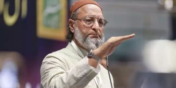 Asaduddin Owaisi: असदुद्दीन ओवैसी ने उधेड़ डाला पाकिस्तान..! बोले- “हुकूमत तो दूर तुम्हें…”