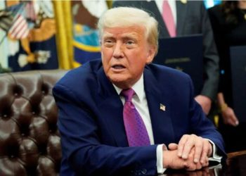 Drug Prices Cut: फार्मा कंपनियों पर ट्रंप का शिकंजा! अमेरिका में सस्ती होंगी दवाएं, कीमतों में होगा बड़ा बदलाव