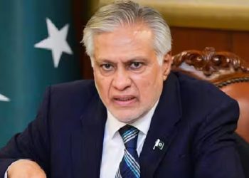 India Pakistan Ceasefire: ‘खतरे में पड़ जाएगा सीजफायर…’ पाकिस्तान के विदेश मंत्री ने फिर दी गीदड़भभकी 