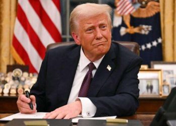 Donald Trump: ट्रंप का ड्रामा जारी ! भारत-पाकिस्तान सीजफायर पर क्रेडिट लेने से फिर नहीं चूके