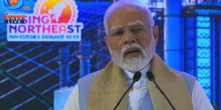Rising North-East Investors Summit:  PM मोदी ने किया राइजिंग नॉर्थ ईस्ट इन्वेस्टर्स समिट का शुभारंभ, विकास की राह पर पूर्वोत्तर