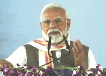PM Modi: “आतंकी ठिकानों को खंडहर में बदला”, बिहार के काराकाट से बोले PM मोदी