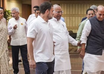 Operation Sindoor: आतंकवाद पर पाकिस्तान की पोल खोलेगा भारत, विदेशों में जाएगा सांसदों का प्रतिनिधिमंडल